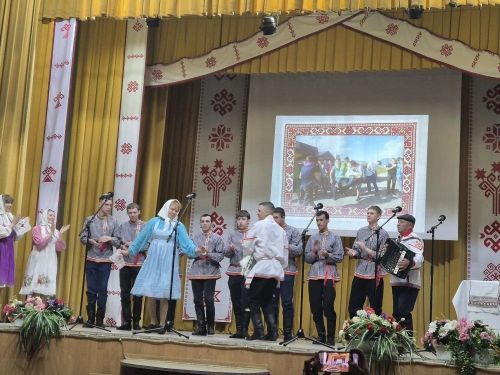 «Никрут юрри» фестиваль-конкурсăн зонăри тапхăрӗ Çӗпрелӗнче иртрӗ