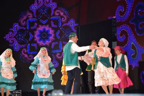 «БАЛКЫШ» ФЕСТИВАЛӖН ГАЛА-КОНЦЕРТНЕ «ХӖЛХЕМ» ЧĂВАШ ХАЛĂХ ФОЛЬКЛОР АНСАМБЛӖ ХУТШĂНЧӖ