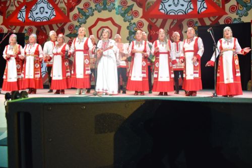 «БАЛКЫШ» ФЕСТИВАЛӖН ГАЛА-КОНЦЕРТНЕ «ХӖЛХЕМ» ЧĂВАШ ХАЛĂХ ФОЛЬКЛОР АНСАМБЛӖ ХУТШĂНЧӖ