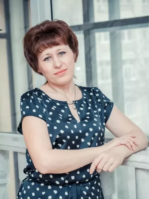 «Сувар» хаçат тӗп редактор çумӗн Вера Александрован паян çуралнă кун!
