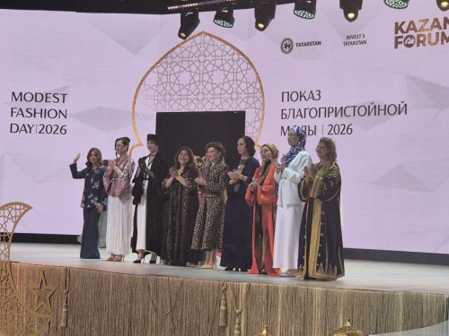 KazanForum культура  халăхсен хушшинчи дипломати хутшăнăвӗсен чи шанчăклă чӗлхи пулнине кăтартса пачӗ