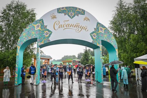 Ӗнер Хусанта харăсах виçӗ çӗрте Сабантуй иртрӗ