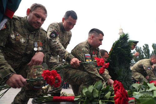 Хусанта Тăван çӗршывăн Аслă вăрçи пуçланнине палăртакан Асăнупа хурлану кунне паллă турӗç