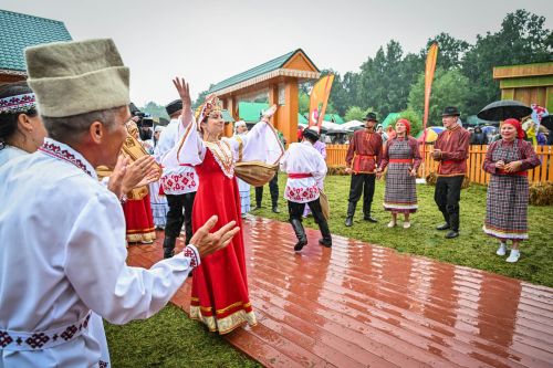 Ӗнер Хусанта харăсах виçӗ çӗрте Сабантуй иртрӗ