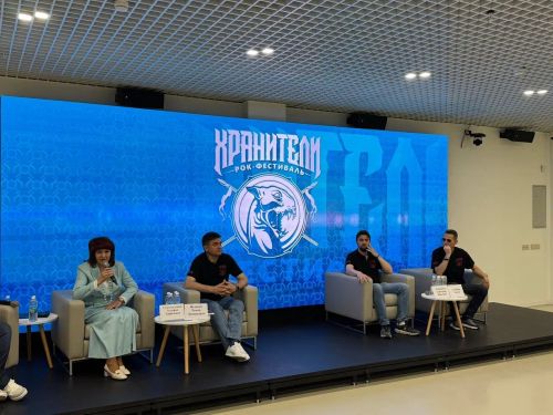 ПĂЛХАРТА ИРТЕКЕН «ХРАНИТЕЛИ» РОК-ФЕСТИВАЛЕ ЧИЖ, АРМАН, НЕЙРОМОНАХ ФЕОФАН ТАТА ЫТТИ ПАЛЛĂ РОК-УШКĂНСЕМ КИЛЕÇÇӖ