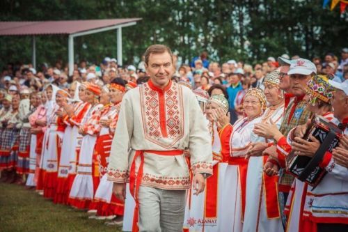 Дмитрий Анатольевич Самаренкина çуралнă кун ячӗпе саламлатпăр!