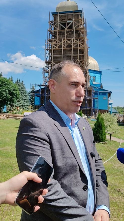 200 çул Пантелеймон патне çӳреççӗ