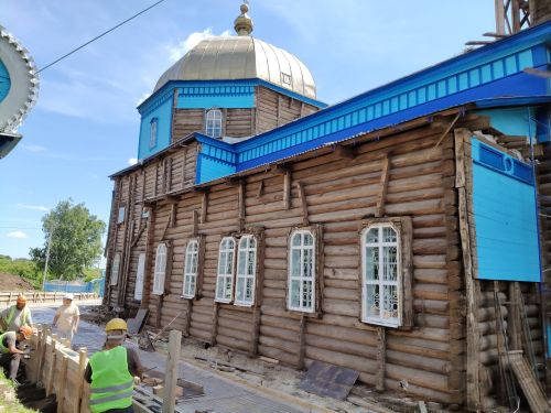 200 çул Пантелеймон патне çӳреççӗ