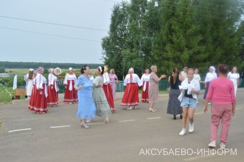 Июлӗн 14-мӗшӗнче Меречен Ял кунне паллă турӗ