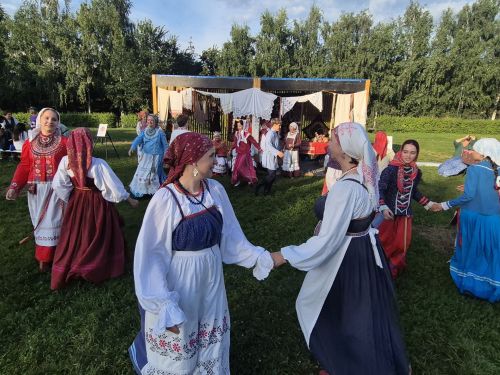 «Древо жизни» – авалхипе паянхине, несӗлсене çыхăнтаракан хаклă еткер