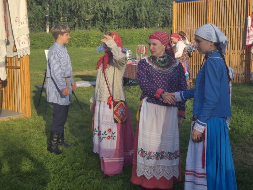 «Древо жизни» – авалхипе паянхине, несӗлсене çыхăнтаракан хаклă еткер