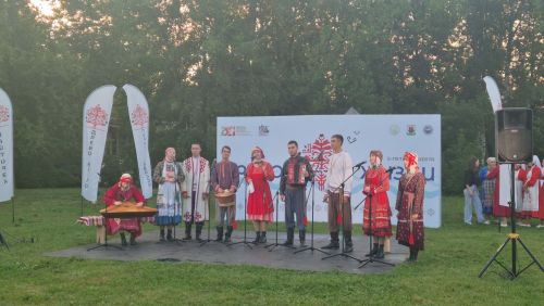 «Древо жизни» – авалхипе паянхине, несӗлсене çыхăнтаракан хаклă еткер