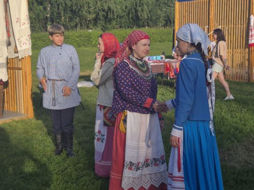 «Древо жизни» – авалхипе паянхине, несӗлсене çыхăнтаракан хаклă еткер