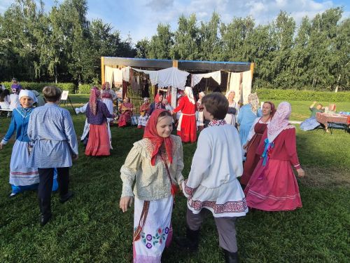 «Древо жизни» – авалхипе паянхине, несӗлсене çыхăнтаракан хаклă еткер