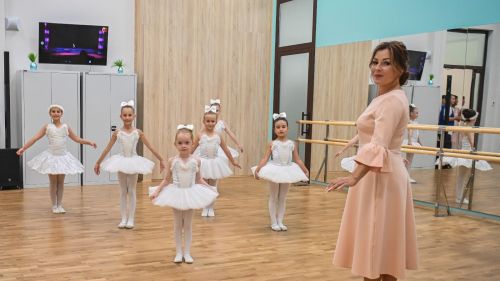 «Земский работник культуры» программăна хутшăнма заявкăсене августăн 10-мӗшӗччен йышăнаççӗ
