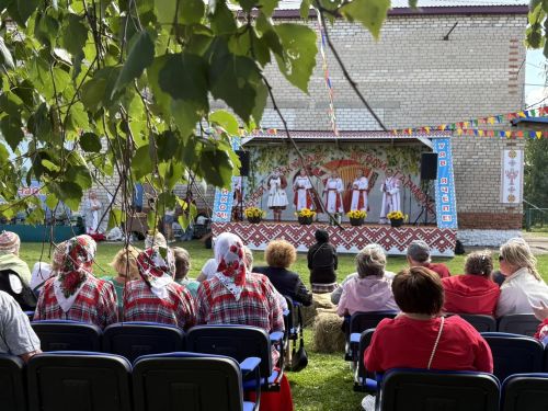 Çӗнӗ Шуçăм районӗнчи Чăваш Шупашкарӗнче «Выля, хуткупăс!» фестиваль иртрӗ
