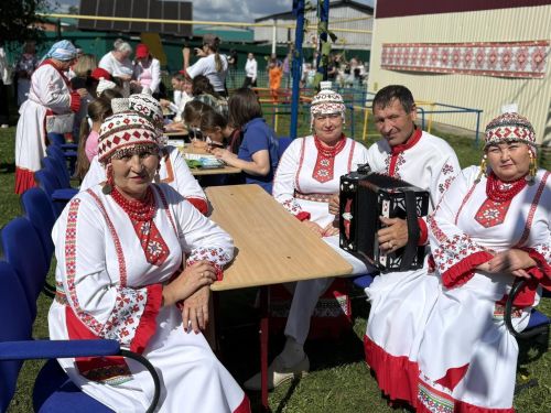 Çӗнӗ Шуçăм районӗнчи Чăваш Шупашкарӗнче «Выля, хуткупăс!» фестиваль иртрӗ