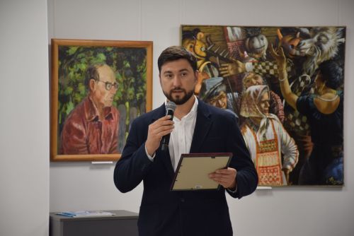 Владимир Акимов
