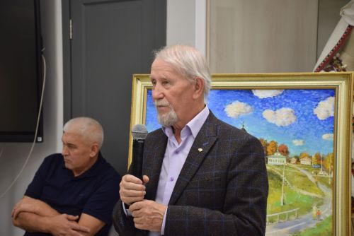 Владимир Акимов