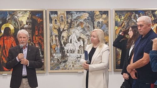 Владимир Акимов