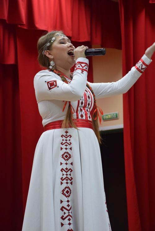 «Ангел малта, эпир ун хыççăн» кӗнеке хăтлавӗ Теччӗ районӗнчи Çармăс ялӗнче