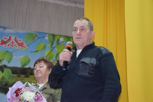 «Ангел малта, эпир ун хыççăн» кӗнеке хăтлавӗ Аксу районӗнчи Саврăшпуç ялӗнче