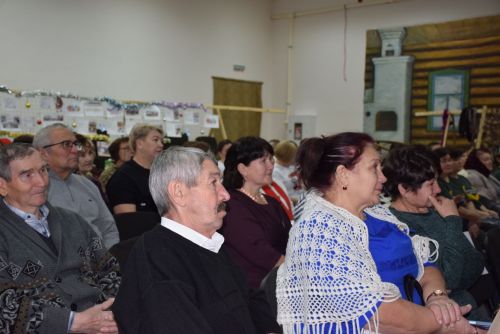 «Ангел малта, эпир ун хыççăн» кӗнеке хăтлавӗ Аксу районӗнчи Саврăшпуç ялӗнче