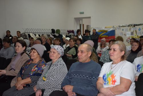 «Ангел малта, эпир ун хыççăн» кӗнеке хăтлавӗ Аксу районӗнчи Саврăшпуç ялӗнче