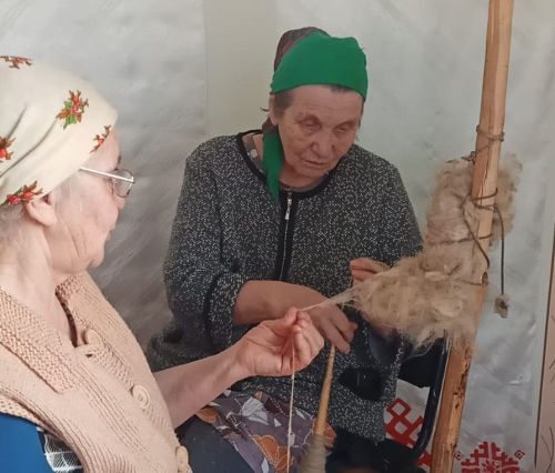 Пирӗн волонтерсем