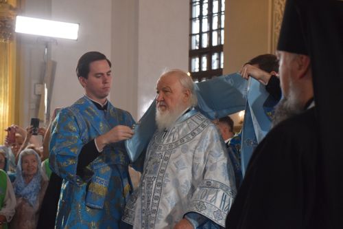 Мускав тата Пӗтӗм Руç Патриархӗ Кирилл Хусанта аслă кӗлӗ ирттерчӗ