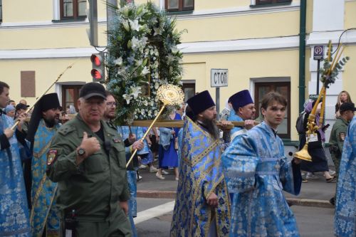 Мускав тата Пӗтӗм Руç Патриархӗ Кирилл Хусанта аслă кӗлӗ ирттерчӗ