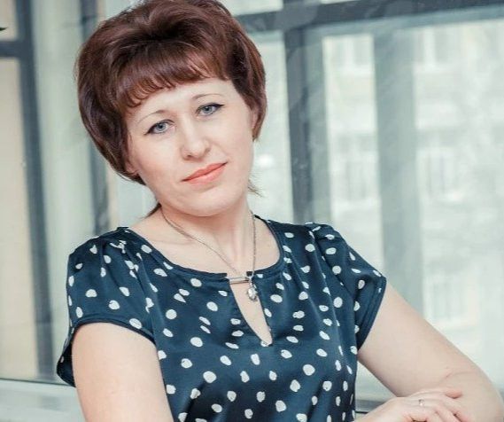 «Сувар» хаçат тӗп редактор çумӗн Вера Александрован паян çуралнă кун!