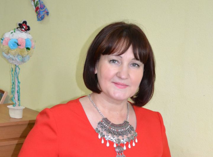 Елена Геннадьевна АЛЕКСЕЕВА 50 çул тултарать