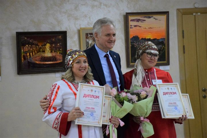 Тăван чĕлхене ачаран пĕлмелле