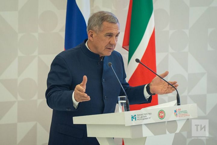 Рустам Минниханов: «Деструктивлă пӗрлешӳсене пуç çӗклеме памалла мар»