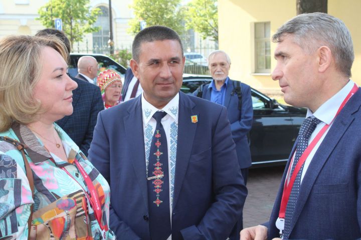 Чăваш Ен экономика çыхăнăвӗсене çирӗплетет
