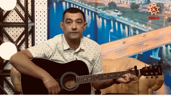 Виктор Горелов: «Йăхра юрлама, ташлама, купăс калама юратакансем пайтах»