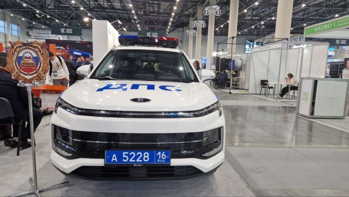 Çул-йӗр хăрушсăрлăх служби валли ятарласа хатӗрленӗ установкăллă «Москвич 3» автомобиль Тутарстанра хальлӗхе çук