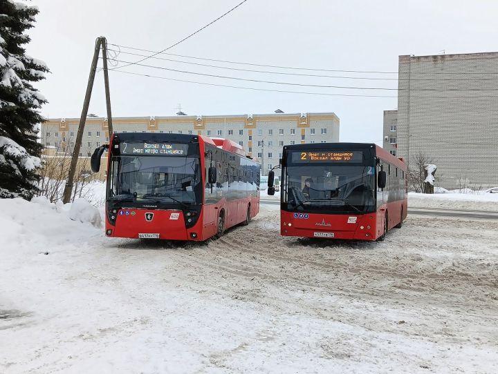 Республикăри хуласем валли 300 çӗнӗ автобус туяннă