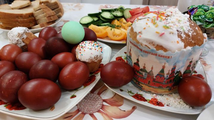 Христос чӗрӗлнӗ!