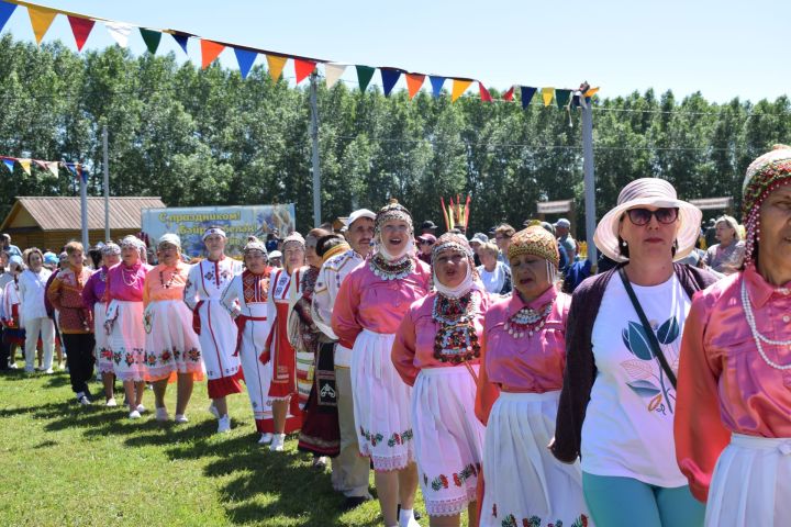 Аксу районӗн Уявӗ çӳллӗ шайра иртрӗ