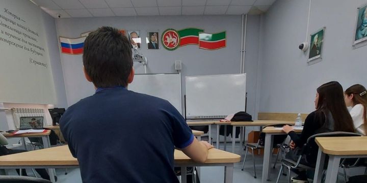 Йышлă çемьери ачасене вӗреннӗшӗн 30 процентне саплаштараççӗ