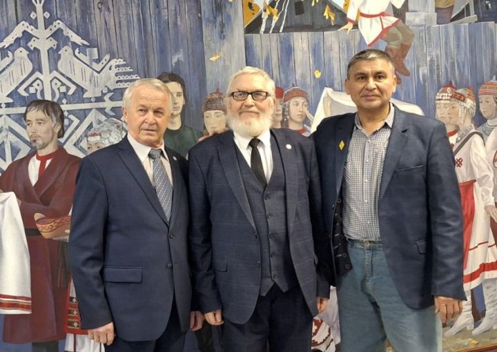 Шупашкарта академиксем пухăнса канашларӗç