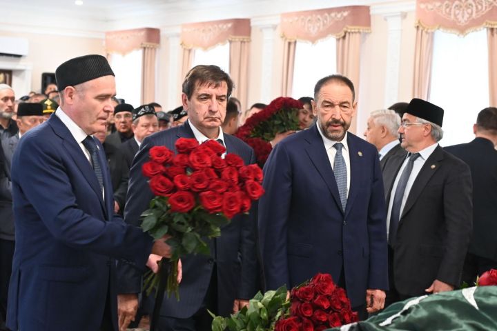 В Казани простились с Алмазом Ахметшином