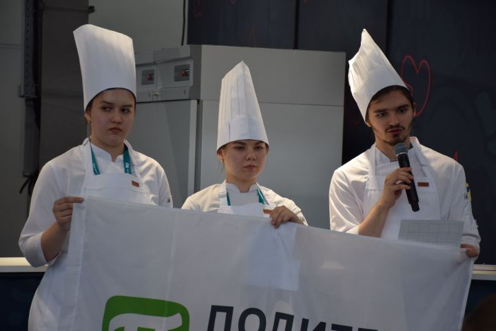 Çамрăк поварсен турнирӗнче 12 çӗршывăн 25 çула çитмен чи пултаруллă 16 поварӗ ăмăртать