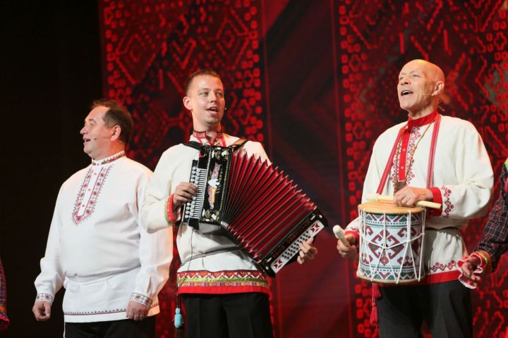 Чăваш ансамблĕ Пĕтĕм Раççей фестивалĕн Гран-прине çĕнсе илнĕ