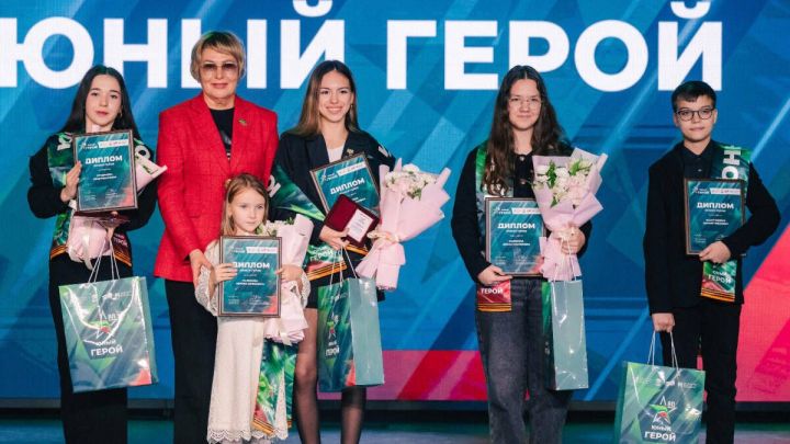 Паттӑрлӑхпа ырӑ ӗҫсемшӗн преми илме заявкӑсене ноябрӗн 10-мӗшӗччен йышӑнаҫҫӗ
