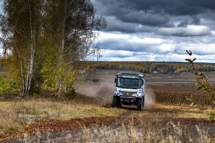 «КАМАЗ-мастер» команда Азири чи пысăк раллие хутшăнма хатӗрленет