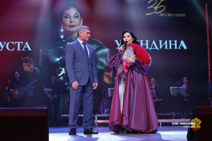 Августа Уляндинана «Чăваш Республики умӗнчи тивӗçсемшӗн» орден медалӗпе чысларӗç