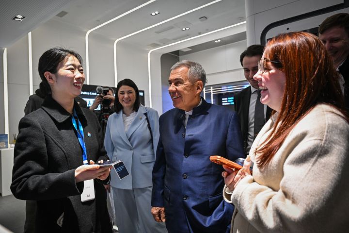 Рустам Миннихановăн Китайри ӗçлӗ çӳлçӳревӗн тӗллевӗсенчен пӗри  – «Тутарстан – Хубэй» ӗç форумӗ